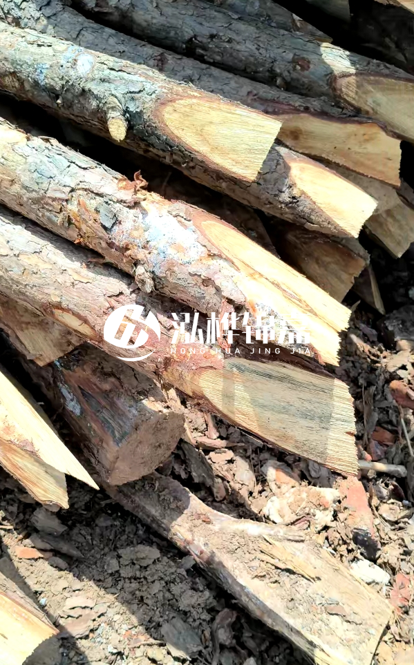 黃岡挖機打木樁專業(yè)施工-護坡木樁多少錢一根?