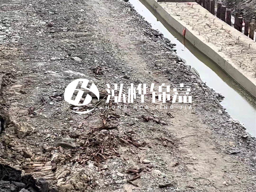 打樁木的用途是什么?河道打木樁好還是水泥樁好?