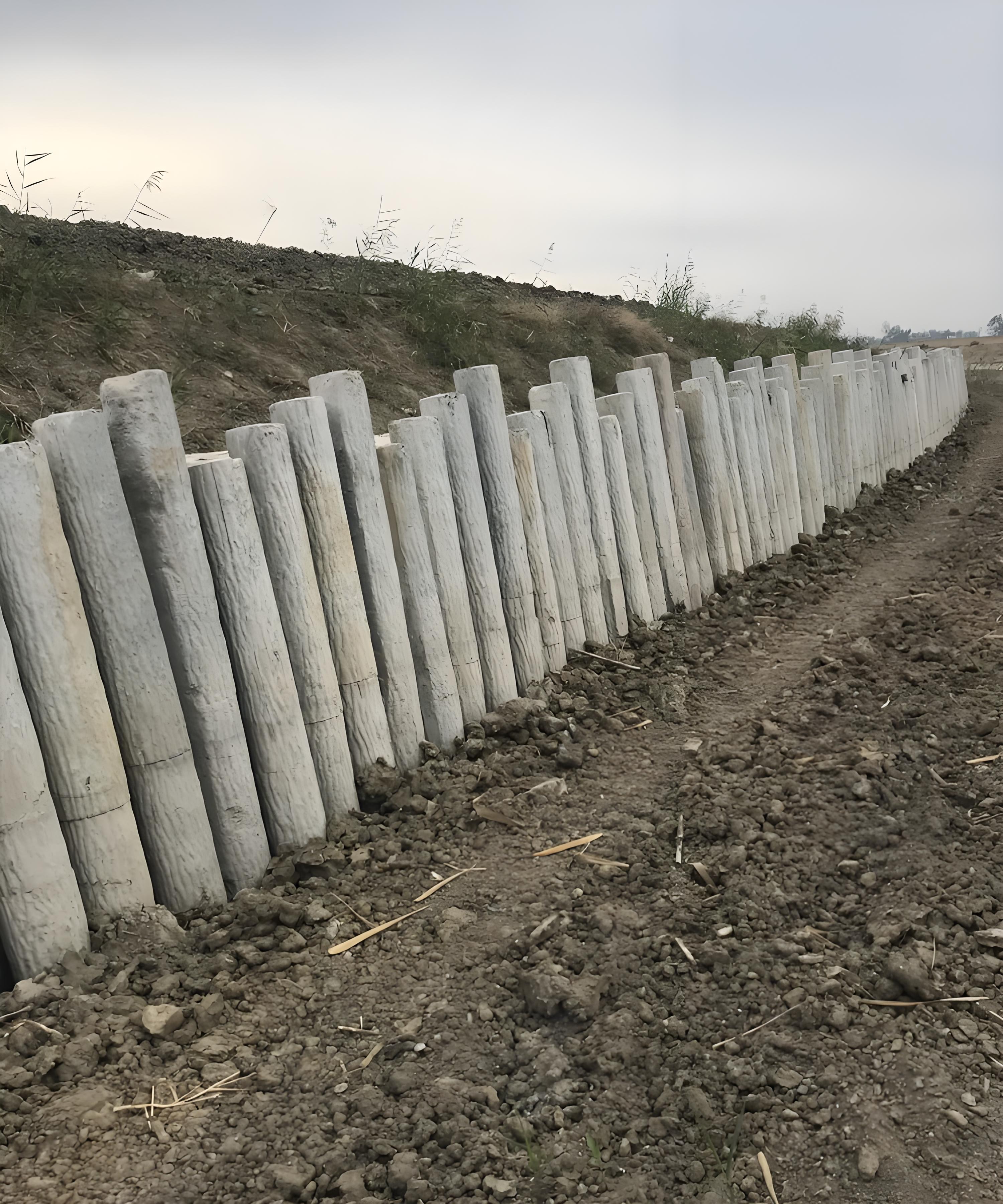 水泥樁批發廠家泓樺錦嘉-混凝土圓樁施工的配筋要求是什么？